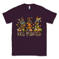 Plum egg hunter Classic Tee - RacoonDesign