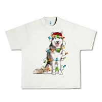 Pistachio husky with christmas lights Urban Heavy Tee - RanaPortraitStore