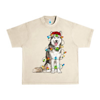 Sandshell husky with christmas lights Urban Heavy Tee - RanaPortraitStore