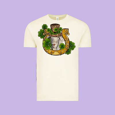 Vintage Tee st patricks day goat horseshoe shamrock