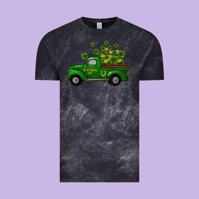 Vintage Tee st patricks truck shamrock horseshoe gold