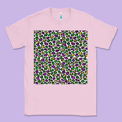 Mardi Gras Leopard  Seamless Pattern Classic Tee Designed By Fadigitalartstudio