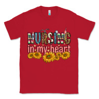 Red nursing in my heart Classic Tee - FaDigitalArtStudio
