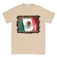Mushroom distressed mexico flag Classic Tee - BarkalooDesign