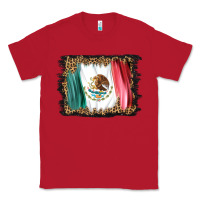 Red distressed mexico flag Classic Tee - BarkalooDesign