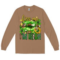 Toasted Coconut Kiss me im irish st.patricks day lips st.patricks Long Sleeve Tee - Neo Western
