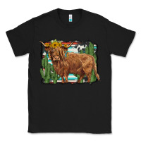 Black western cactus highland cow Classic Tee - BarkalooDesign