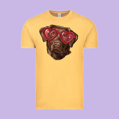 Vintage Tee labrador retriever with love glass