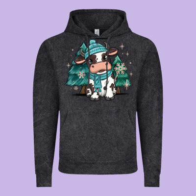 Vintage Hoodie winter i'm udderly freezing baby cow