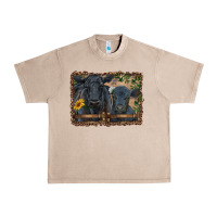 French Oak western black angus cattle and calf with leopard Urban Heavy Tee - RanaPortraitStore