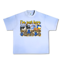 Grape Ice i'm just here for the snacks volleyball Urban Heavy Tee - Zillion Design Studio