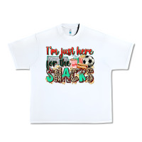 White i'm just here for the snacks soccer Urban Heavy Tee - Zillion Design Studio
