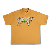 Peanut Butter Charolais bull with christmas lights Urban Heavy Tee - RanaPortraitStore