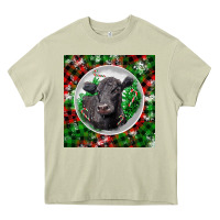 Mossy christmas black angus cow Heavy Core Tee - LillyAllenDesigns