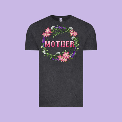 Vintage Tee mother with floral wreath