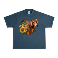 Midnight Navy brahman bull with sunflowers Urban Heavy Tee - RanaPortraitStore