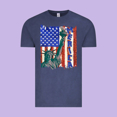 Vintage Tee usa flag with statue of liberty