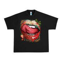 Black strawberry lips with leopard Urban Heavy Tee - texasbilliewilder