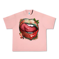 Salmon strawberry lips with leopard Urban Heavy Tee - texasbilliewilder
