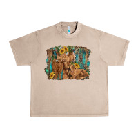 French Oak highland cow family cattle and calf with sunflower and turquoise backg Urban Heavy Tee - RanaPortraitStore