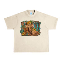 Sandshell highland cow family cattle and calf with sunflower and turquoise backg Urban Heavy Tee - RanaPortraitStore