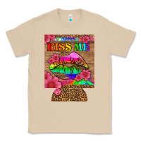 Mushroom lgbtq kiss me  can cooler Classic Tee - HRA Design Shop