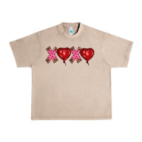 French Oak valentine's day xoxo heart balloon Urban Heavy Tee - RanaPortraitStore