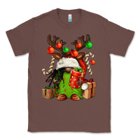 Chestnut christmas afro gnomes Classic Tee - FaDigitalArtStudio