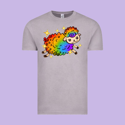 Vintage Tee rainbow sheep with star