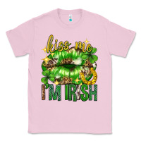 Bubblegum Pink Kiss me im irish st.patricks day lips st.patricks Classic Tee - Neo Western