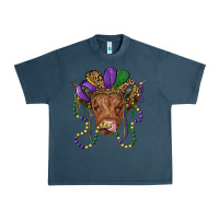 Midnight Navy highland cow with mardi gras hat Urban Heavy Tee - RanaPortraitStore