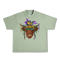 Oil Green mardi gras mask highland cow Urban Heavy Tee - RanaPortraitStore