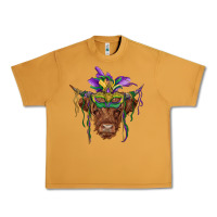 Peanut Butter mardi gras mask highland cow Urban Heavy Tee - RanaPortraitStore