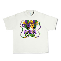 Pistachio mardi gras mask and beads Urban Heavy Tee - RanaPortraitStore