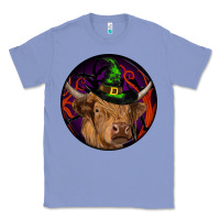 Colony Blue halloween highland cow round Classic Tee - RanaPortraitStore