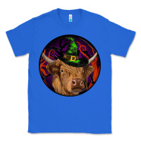 True Royal halloween highland cow round Classic Tee - RanaPortraitStore