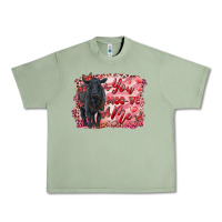 Oil Green you moo ve  me black angus Urban Heavy Tee - RanaPortraitStore