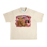 Sandshell valentine's day mama cow and baby cows Urban Heavy Tee - RanaPortraitStore