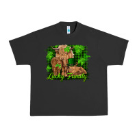 Pigment Black st patrick's day lucky cow family Urban Heavy Tee - RanaPortraitStore
