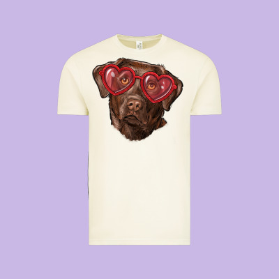 Vintage Tee labrador retriever with love glass