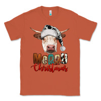 Copper merry christmas hereford cow Classic Tee - RanaPortraitStore