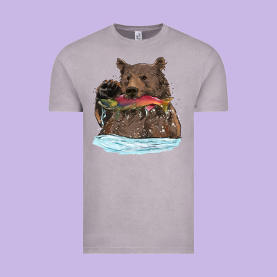 Vintage Tee mama bear haunting fish