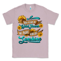 Lilac she was a wild flower in love with the sunshine Classic Tee - HRA Design Shop