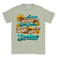 Matcha she was a wild flower in love with the sunshine Classic Tee - HRA Design Shop