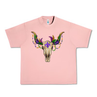 Salmon mardi gras bullskull Urban Heavy Tee - RanaPortraitStore