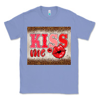 Colony Blue valentine's day kiss me Classic Tee - BarkalooDesign