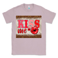 Lilac valentine's day kiss me Classic Tee - BarkalooDesign