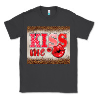 Smoke valentine's day kiss me Classic Tee - BarkalooDesign