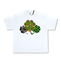White st patricks day shamrock gold Urban Heavy Tee - RanaPortraitStore