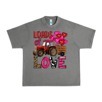 Tornado valentine's day loads of love tractor with pin heart balloons Urban Heavy Tee - RanaPortraitStore